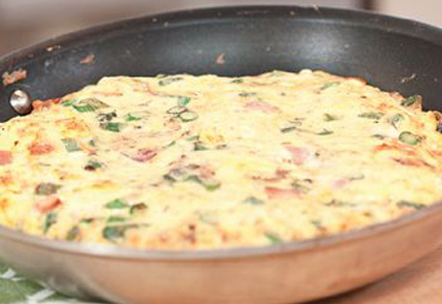 Eine klassische Frittata, die zeigt, wie lecker die Zutaten aussehen