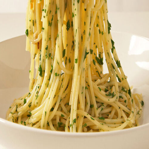 Spaghetti Aglio E Olio: Der italienische Klassiker für jeden Tag